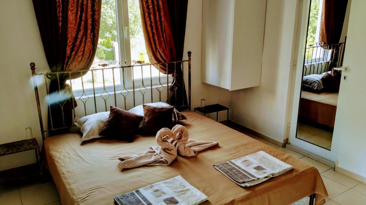 Dracena Guesthouse Ravda Eksteriør billede